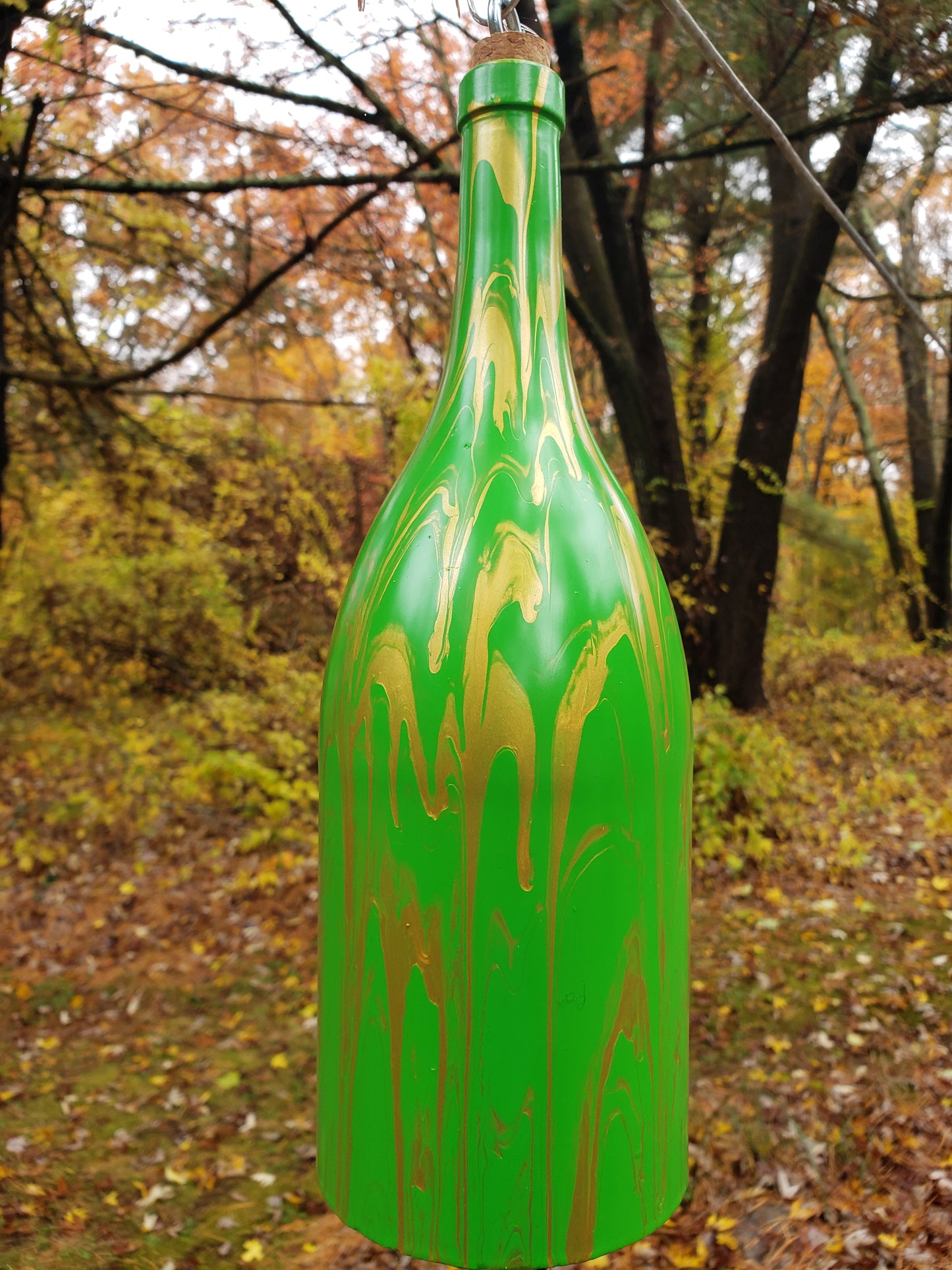 Yard and Lawn Art Glass Wine Bottle Wind Chimes